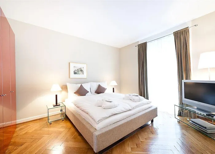 Jenatsch Apartment *