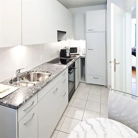 Jenatsch Apartment